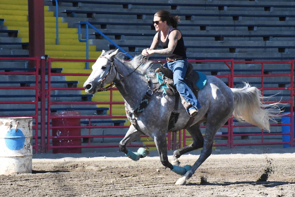 33866520_web1_230914-WLT-Barrel-Racers-finals-BCBRA_1