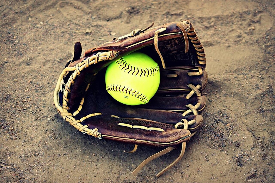 34051078_web1_230831-PAN-softball-tourney_1