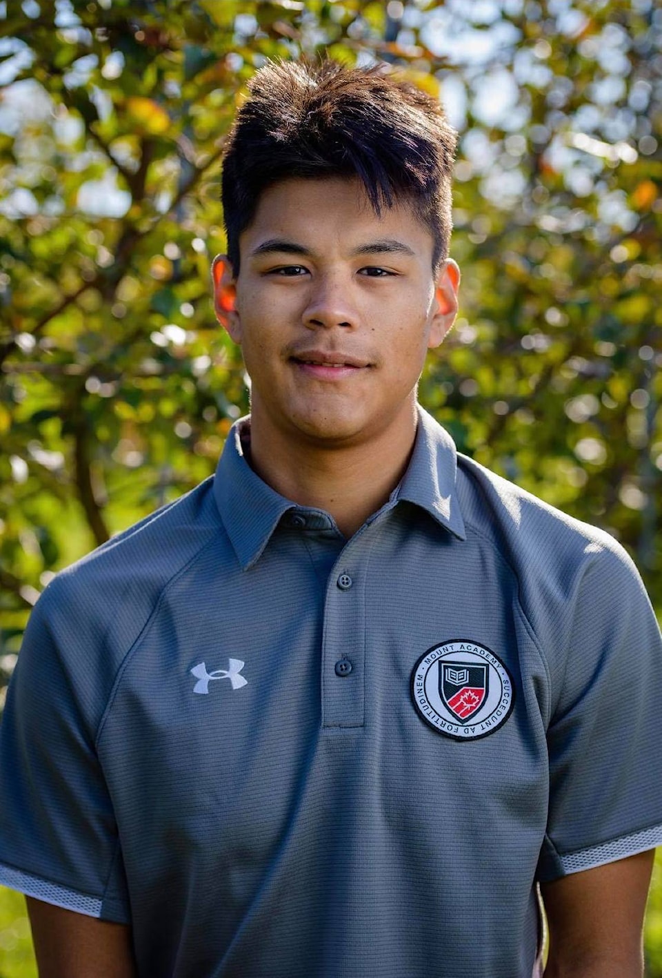 Rankin Inlet Hockey Player Signs With Bradford Rattlers Jr A Team In rankin-inlet-hockey-player-signs-with-bradford-rattlers-jr-a-team-in