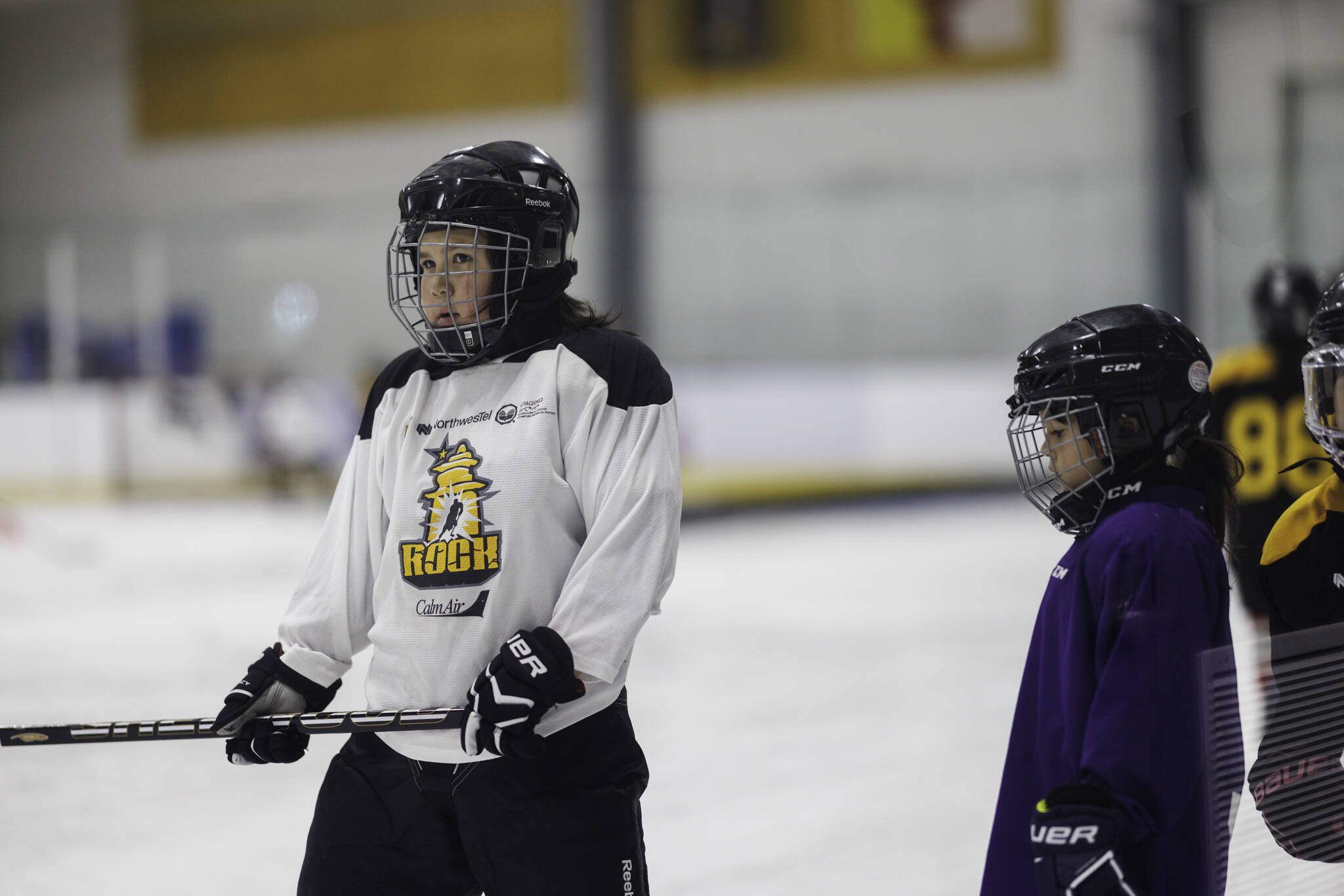 30719258_web1_221019-KIV-hockeycampspread_11