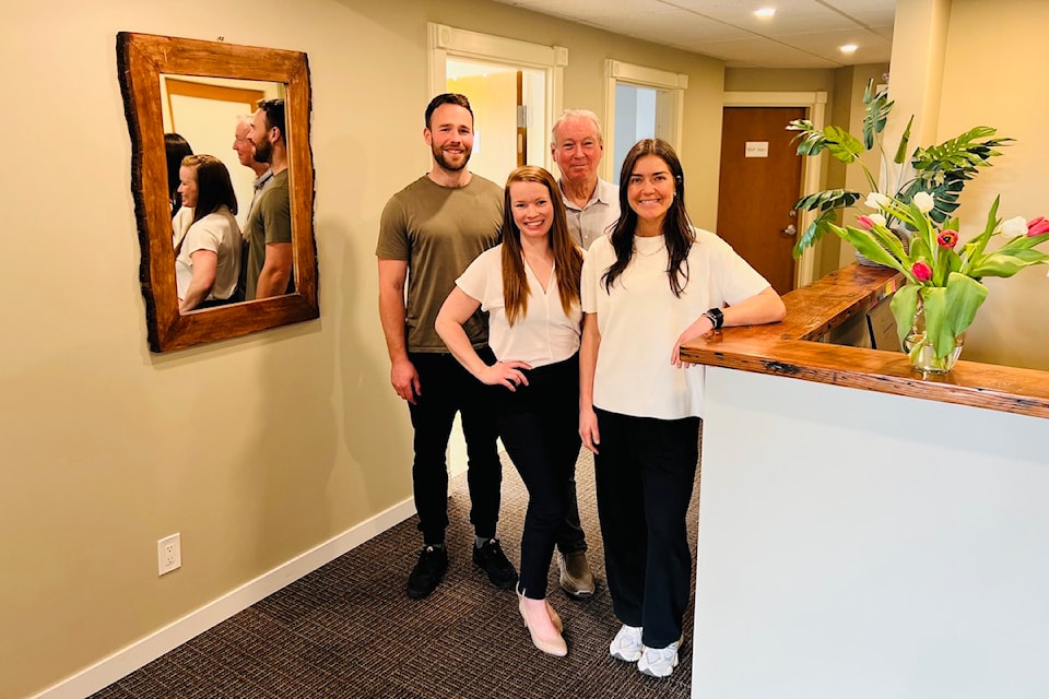 250307-health-league-oak-bay-clinic