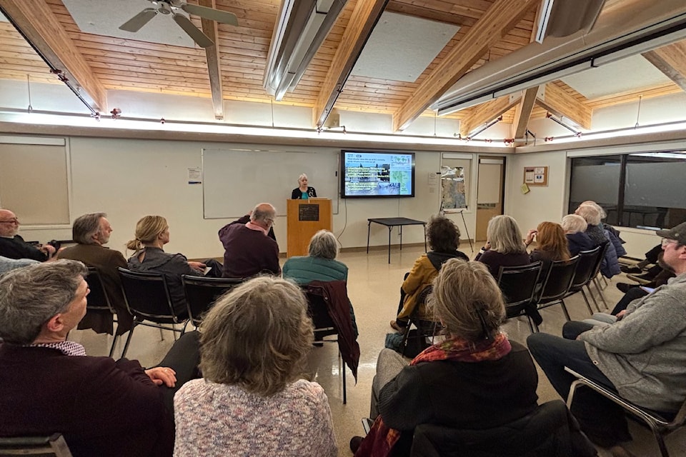 250311-community-association-of-oak-bay-meeting