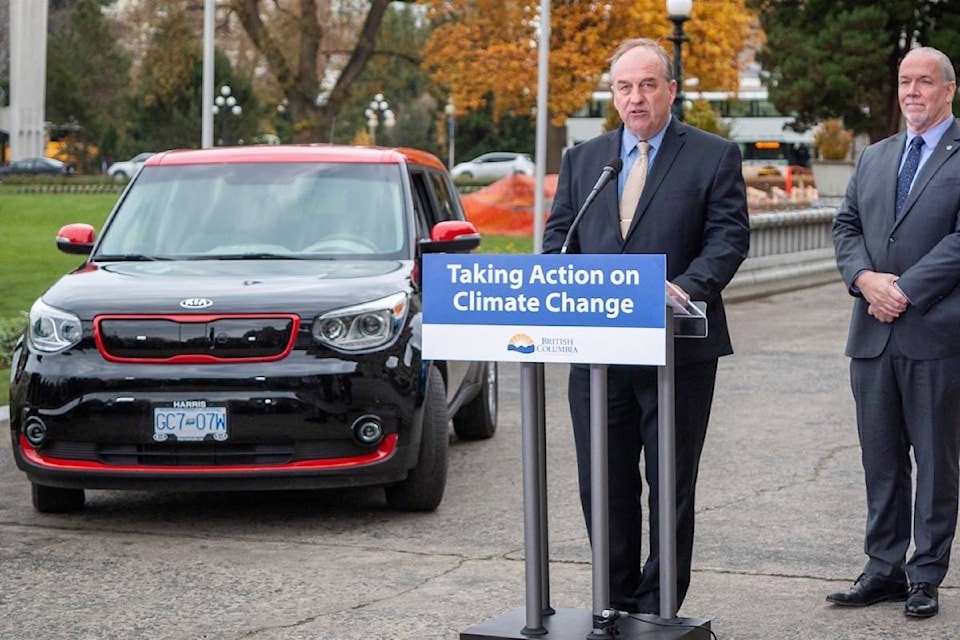 16673309_web1_20190502-BPD-Weaver-Horgan-electric-cars-Nov18