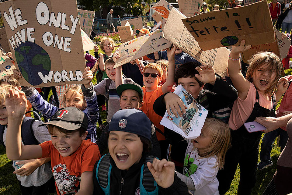 18770476_web1_190927-VNE-Climatestrike-AL-001