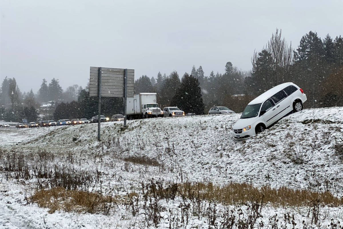 20125303_web1_200113-VNE-Snowstorm-PHOTOS_5