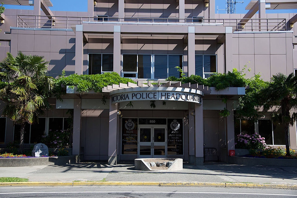 21556775_web1_VicPD-Headquarters