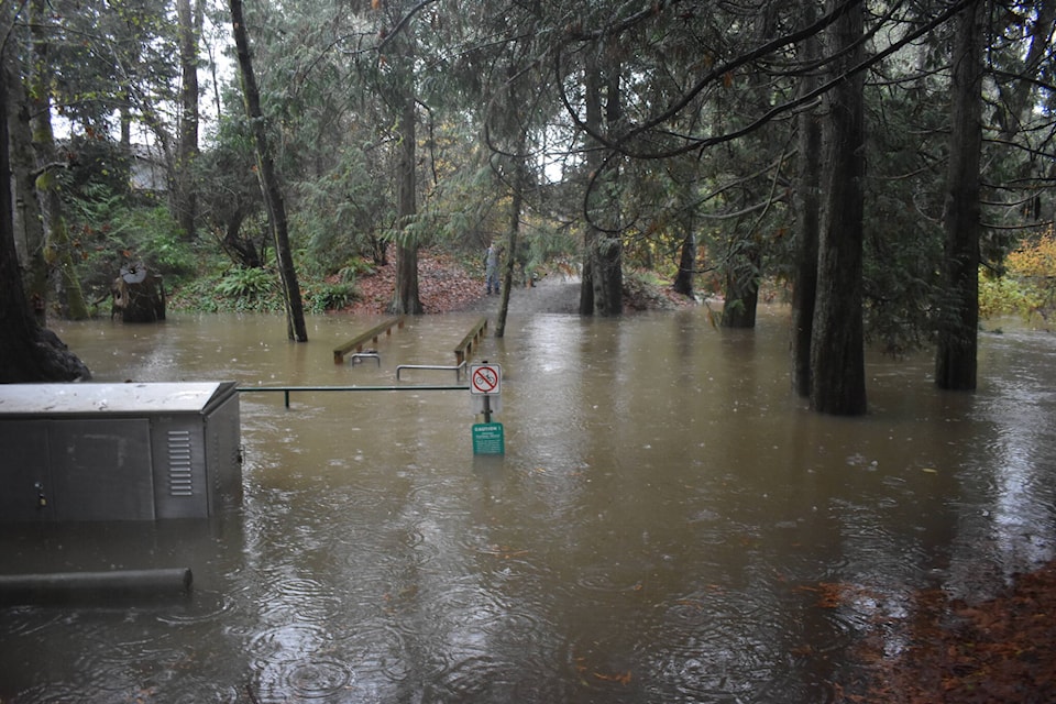 27875551_web1_211116-PNR-StateOfInfrastructureSaanichPeninsula-ReayCreekDam_2