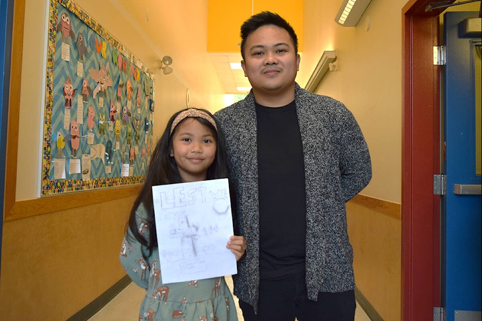 Xyrena Medrano and her dad, material management technician Josh Ofiaza. (Kiernan Green/News Staff) Xyrena Medrano and her dad, material management technician Jose Ofiaza. (Kiernan Green/News Staff)