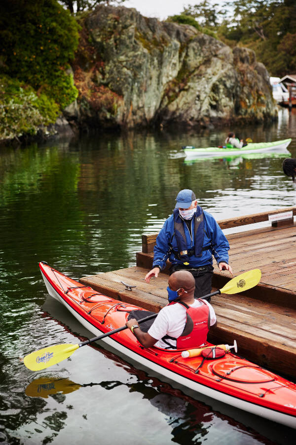 The Victoria Waterways Loop has several places to rent and launch a kayak for a fun few hours of paddling. Credit: Destination BC/Hubert Kang