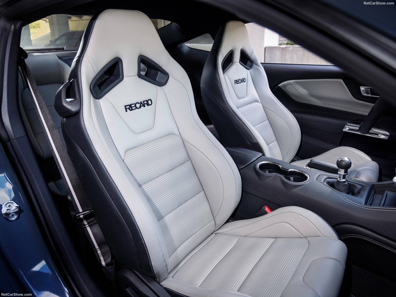 PHOTO: FORD