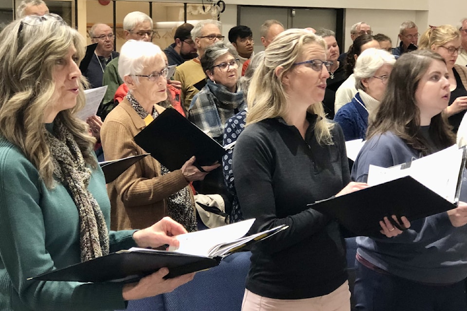 241204-pqn-malaspina-choir
