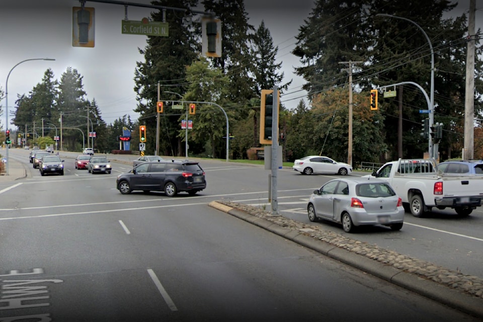 240710-corfield-island-hwy-intersection