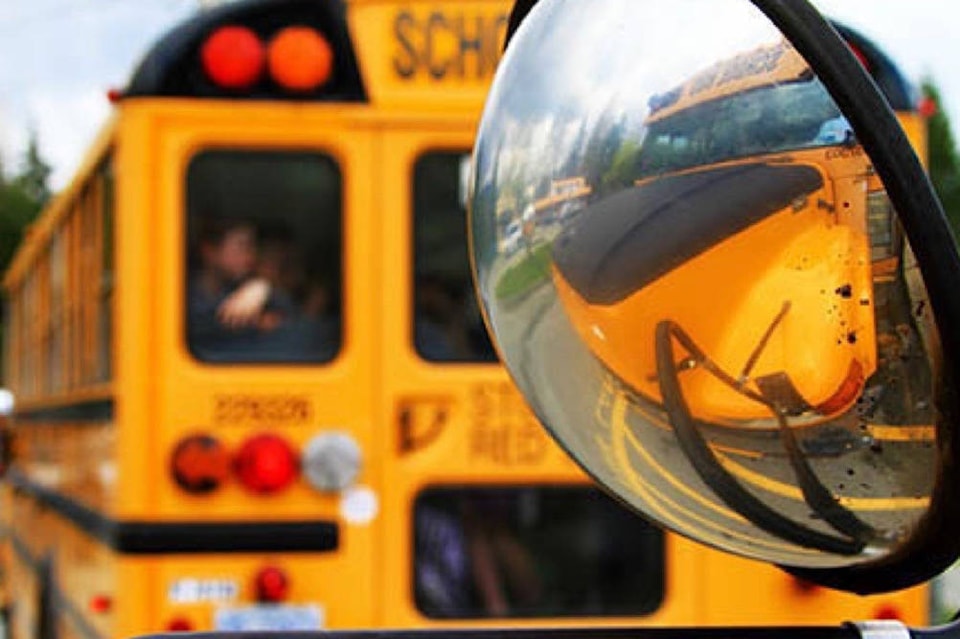 20569448_web1_200113-mrn-m-schoolbusw
