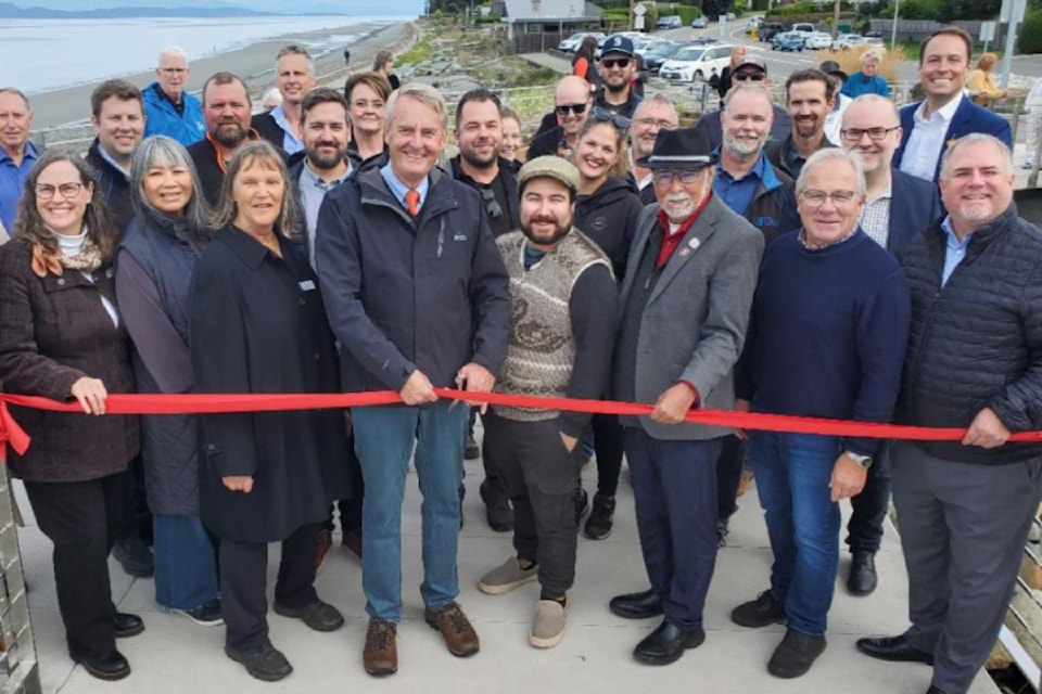 241009-pqn-waterfrontribboncutting