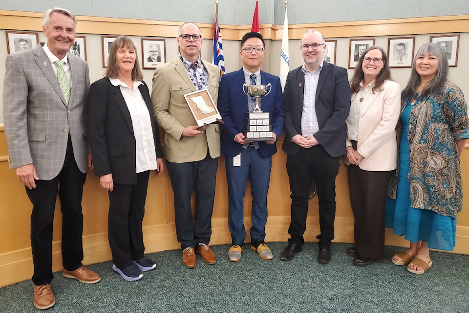 qualicum-beach-awards