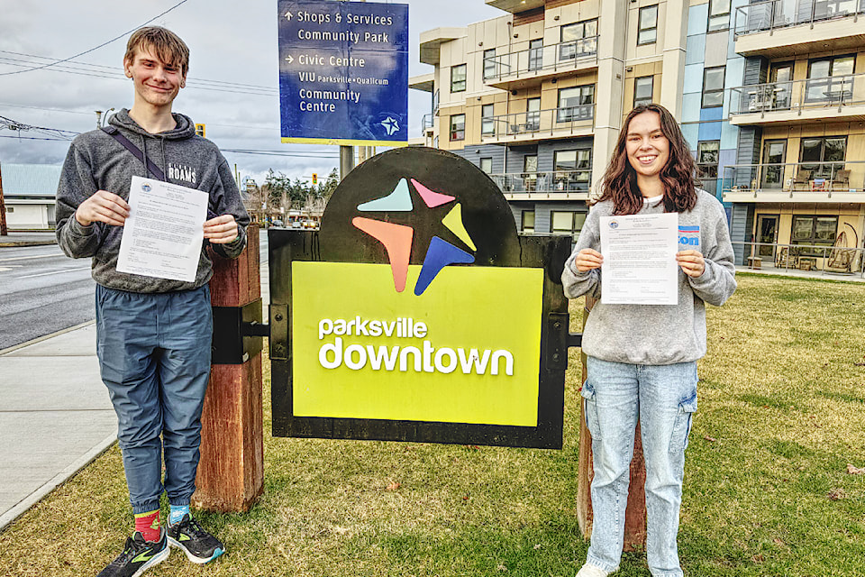 250316-pqn-ballenasgradcanvassers