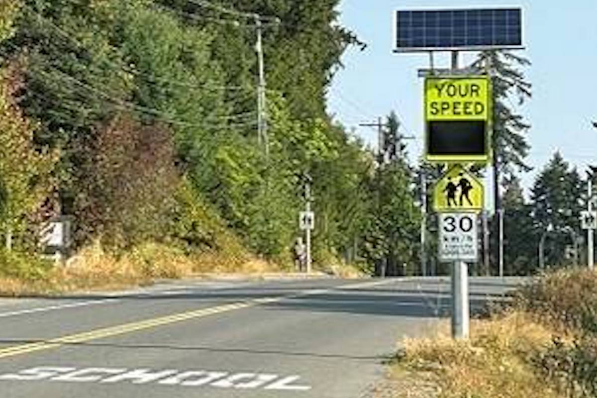 Oceanside RCMP remind drivers of school zone traffic rules as students return to class