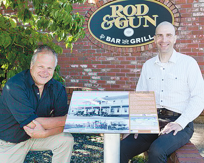 1487parksvillebizhistorytour-jr-aug2