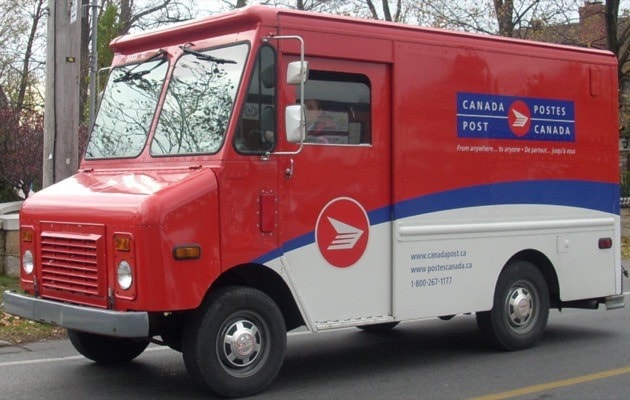 18051BCLN2007Canada_Post_TruckWikimediaCommons