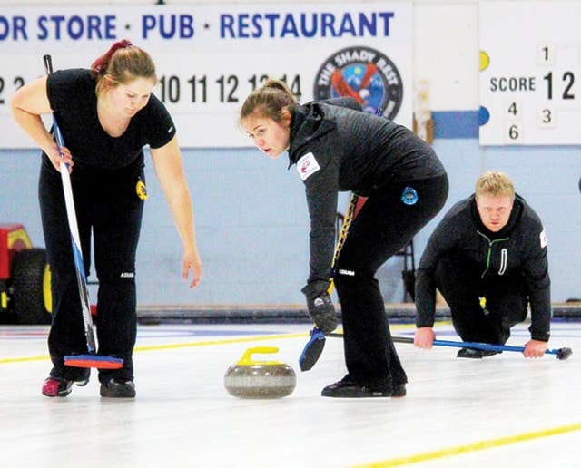 36267parksvillemixedcurling-bh-mar7WEB