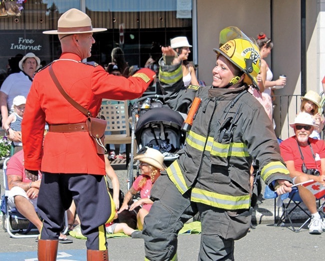 94631parksvilleWEBparade1-jh-july1