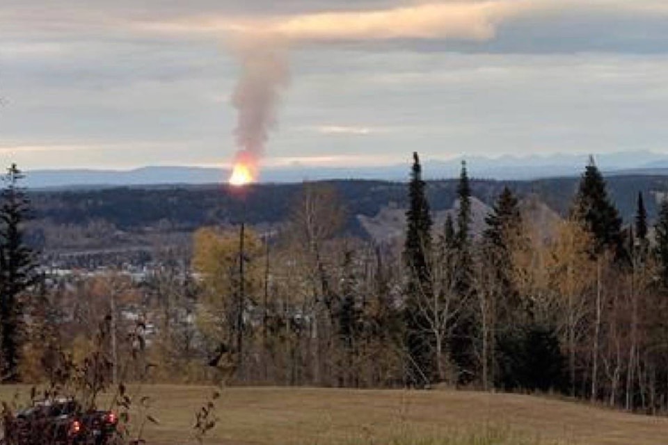 14443536_web1_13911535_web1_181010-RDA-Most-residents-allowed-home-after-pipeline-explosion-near-Prince-George-B.C._1