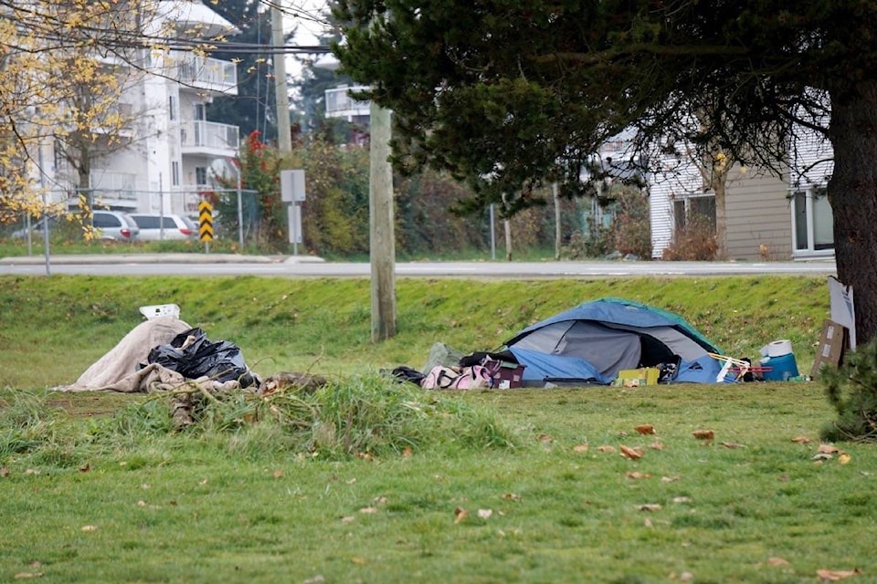 14464257_web1_181119-PQN-M-homeless-tents