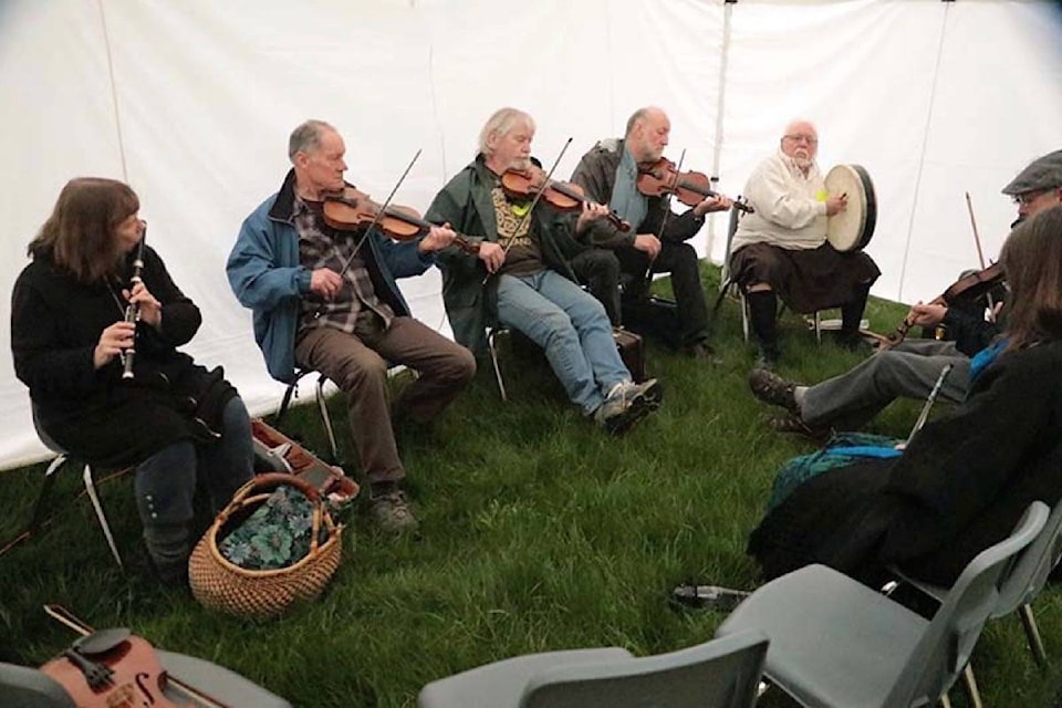 16900975_web1_celtic-festival