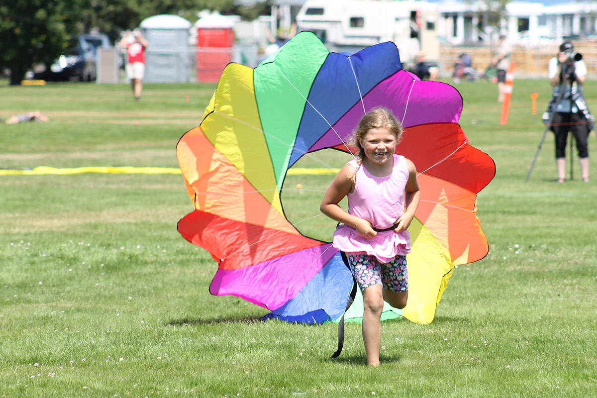 17789250_web1_190723-PQN-kite-fest-2