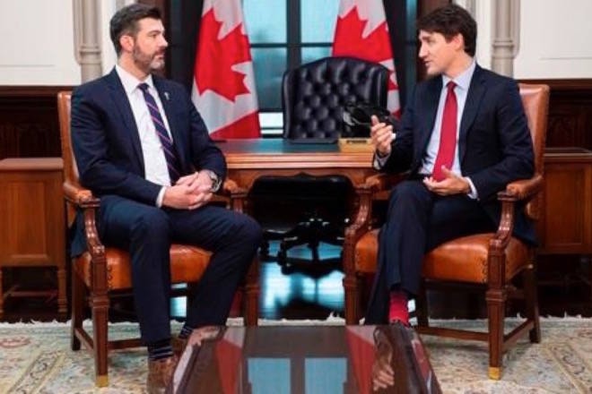 19588485_web1_191129-BPD-M-Trudeau-Iveson