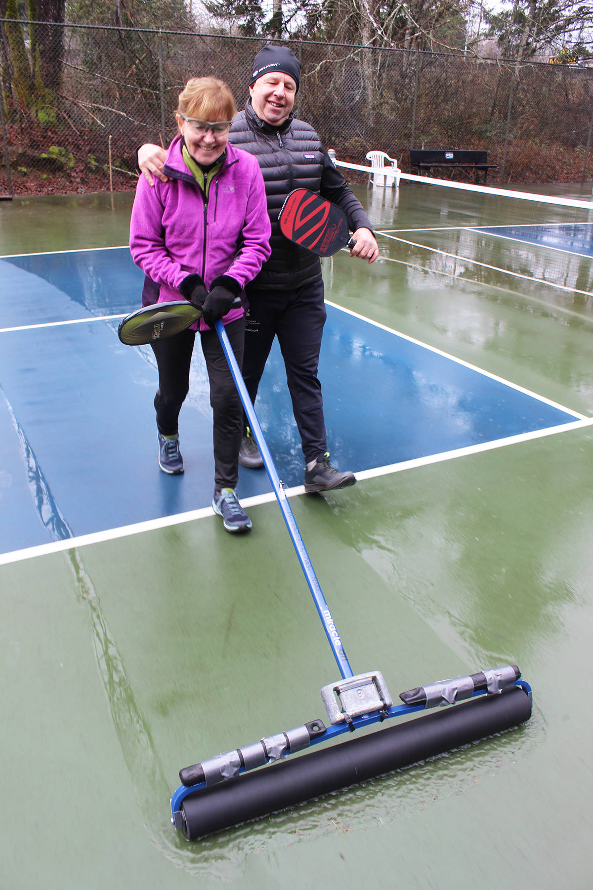 24145616_web1_210204-CHC-Snowbird-pickleball-players-rock_8