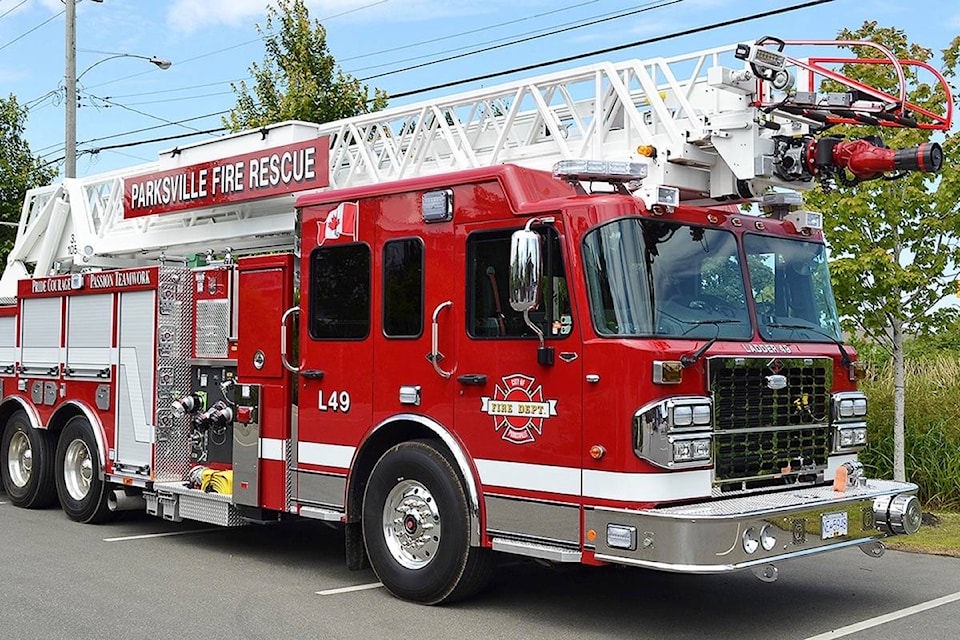 24176002_web1_210217-PQN-Parksville-Fire-Department-Upgrade-FIREENGINETRUCK_1