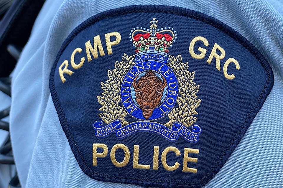 25189722_web1_210519-PQN-Police-Warn-Of-Suspected-Flasher-RCMPSHOULDERPATCH_1