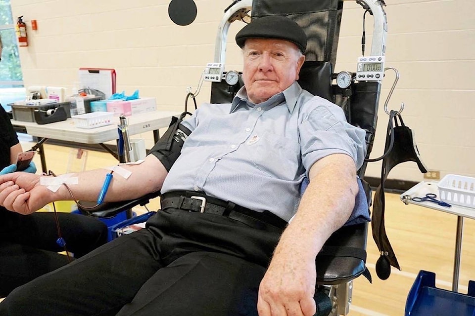 25676597_web1_210707-PQN-Blood-Services-in-QB-blooddonor_1