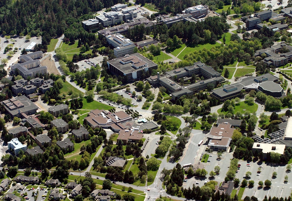 26208956_web1_210722-vne-photo-archive-uvic_2