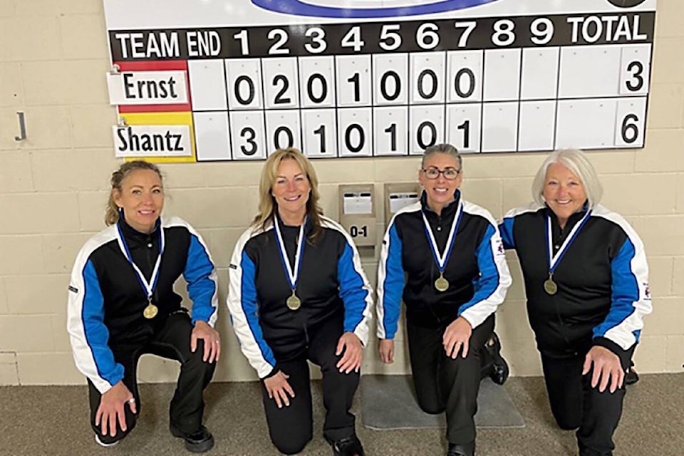 26776855_web1_211013-PQN-Parksville-Curlers-Win-curlers_1