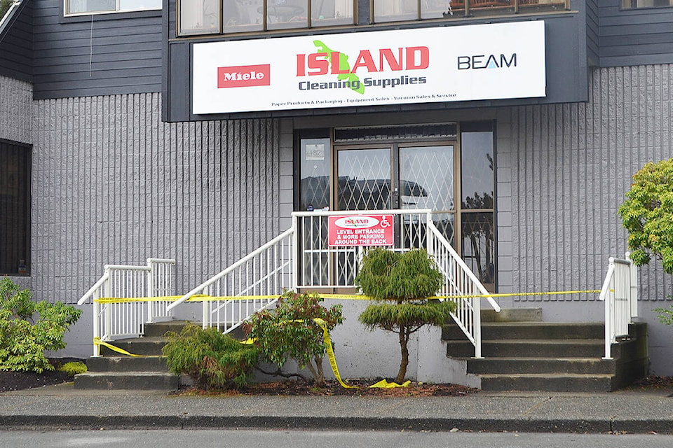 28113766_web1_220216-PQN-Island-Cleaning-Fire-STOREFRONT_1