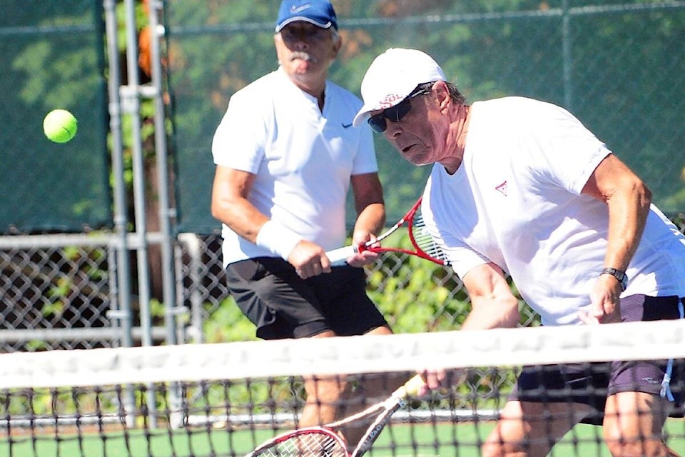 28857403_web1_220427-PQN-BC-Senior-Games-tennis_1