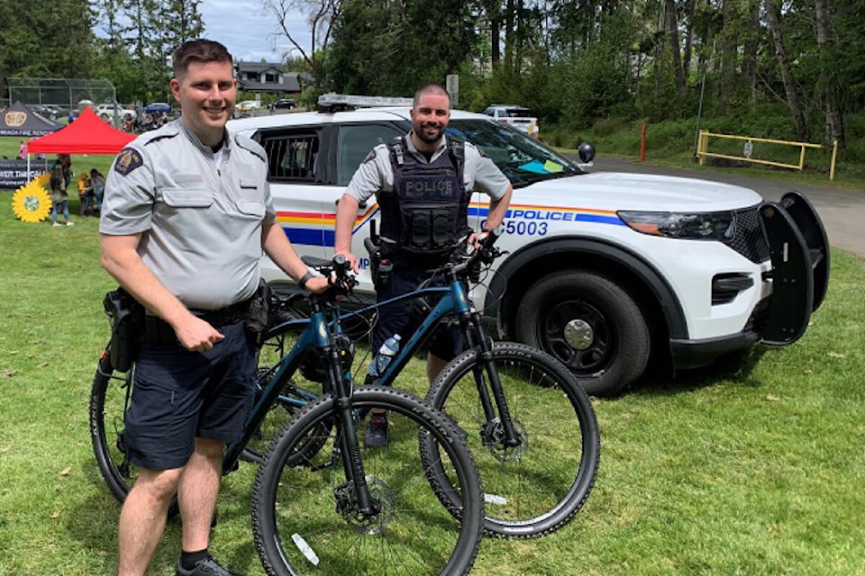 29295324_web1_220601-PQN-RCMP-Bike-Patrols-photo_1