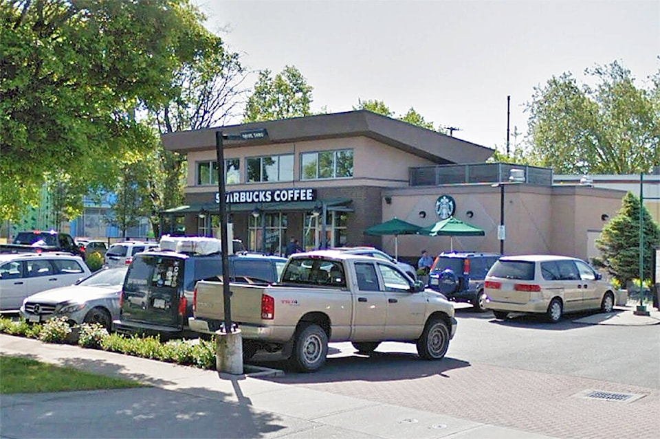 29314787_web1_210630-VNE-StarbucksUnion-StarbucksDouglasStreet_1