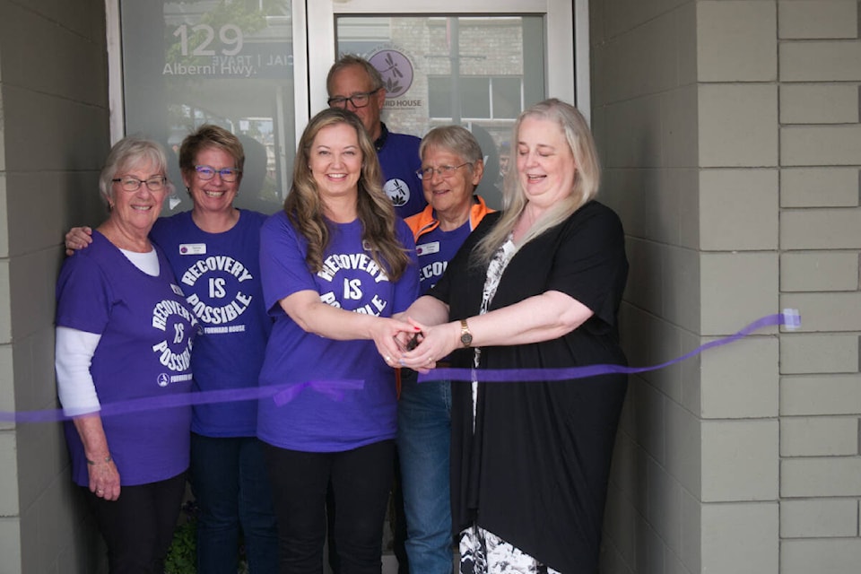 29350971_web1_220608-PQN-Forward-Recovery-New-Facility-photo_1