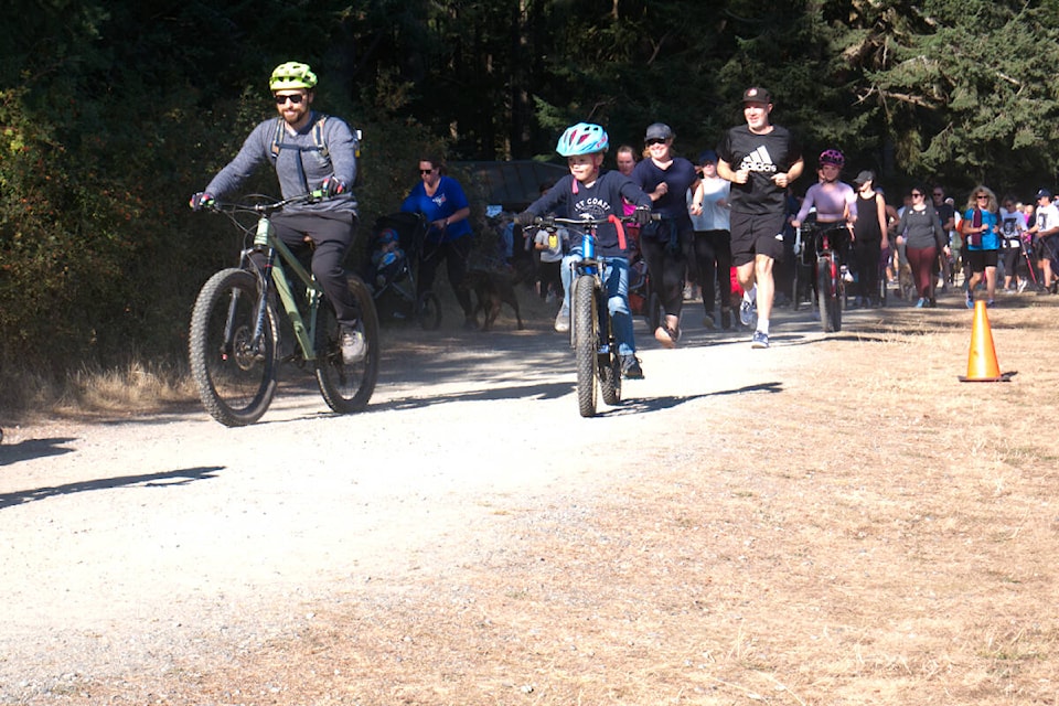 Parksville Qualicum Beach residents turned out in large numbers for the 2022 Terry Fox Run at Rathtrevor Beach Provincial Park on Sept. 18. (Kevin Forsyth photo)