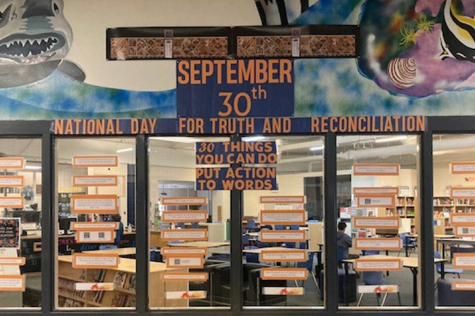 30534961_web1_221005-PQN-Orange-Shirt-Day-Schools-photo_1
