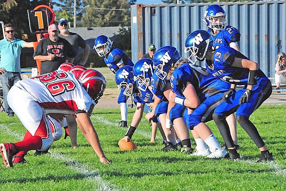 30623082_web1_221012-PQN-Annual-Border-Battle-Preview-JVWhalers_1
