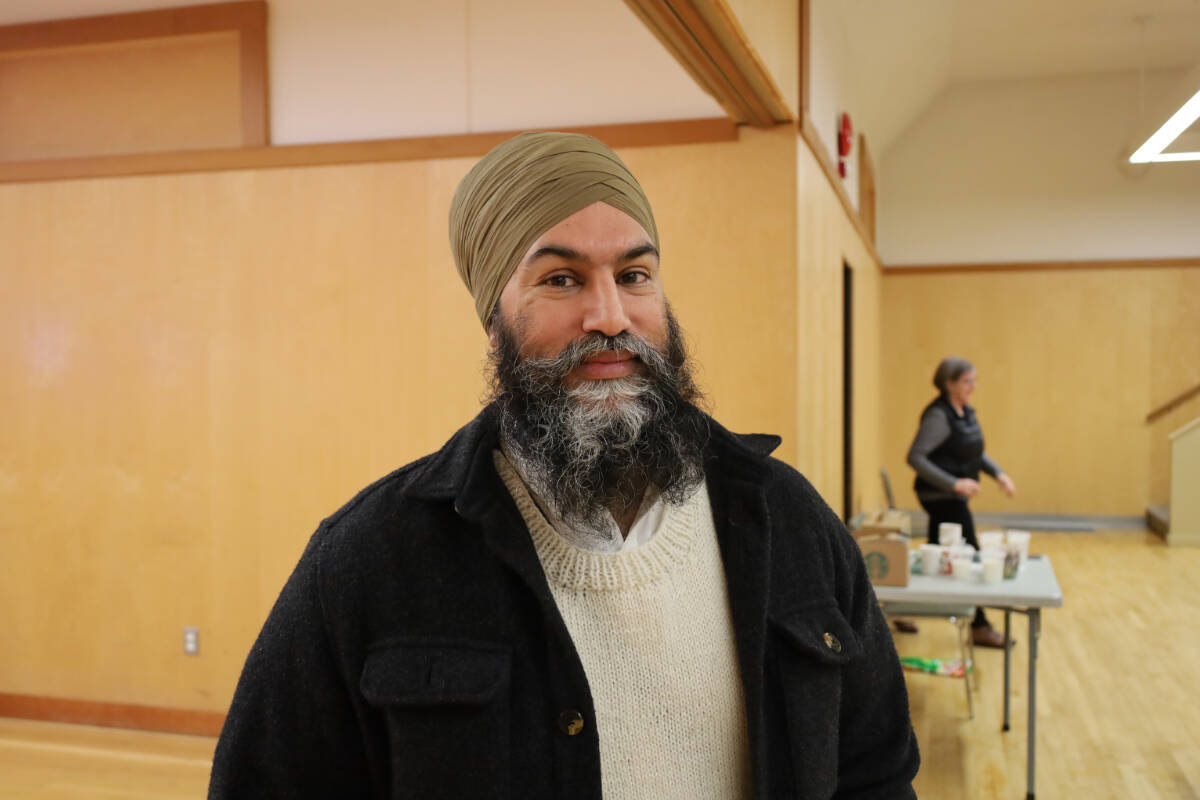 31678274_web1_230201-PQN-Jagmeet-Singh-visit-photo_2