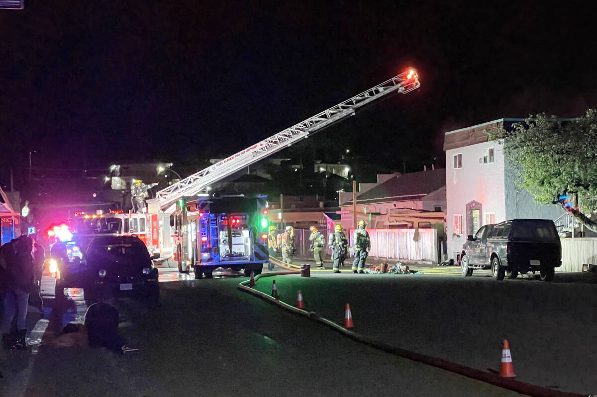 One dead after fire in small Port Alberni apartment building