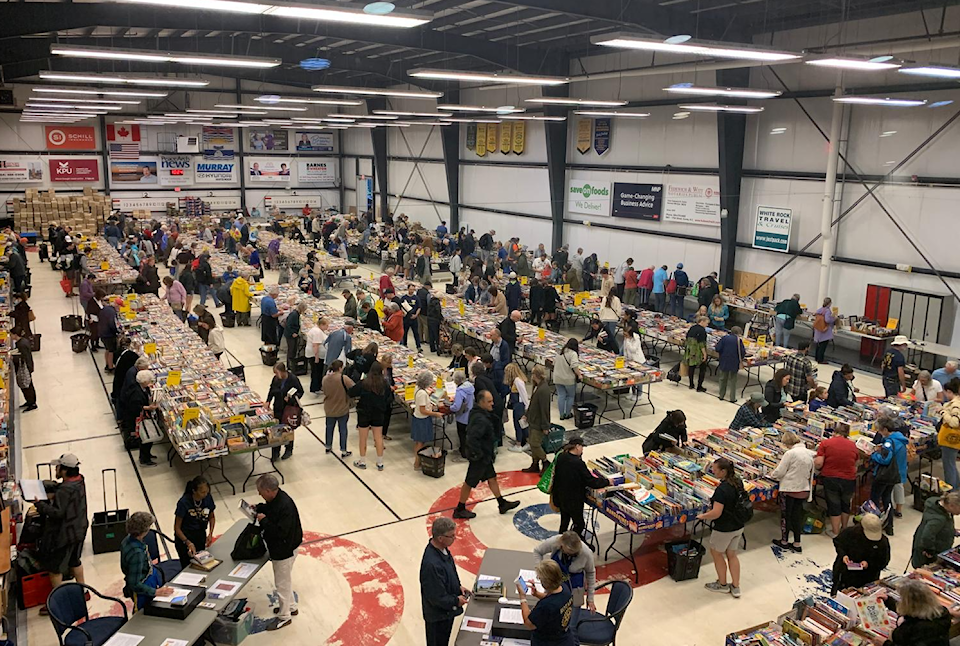 Rotary book sale