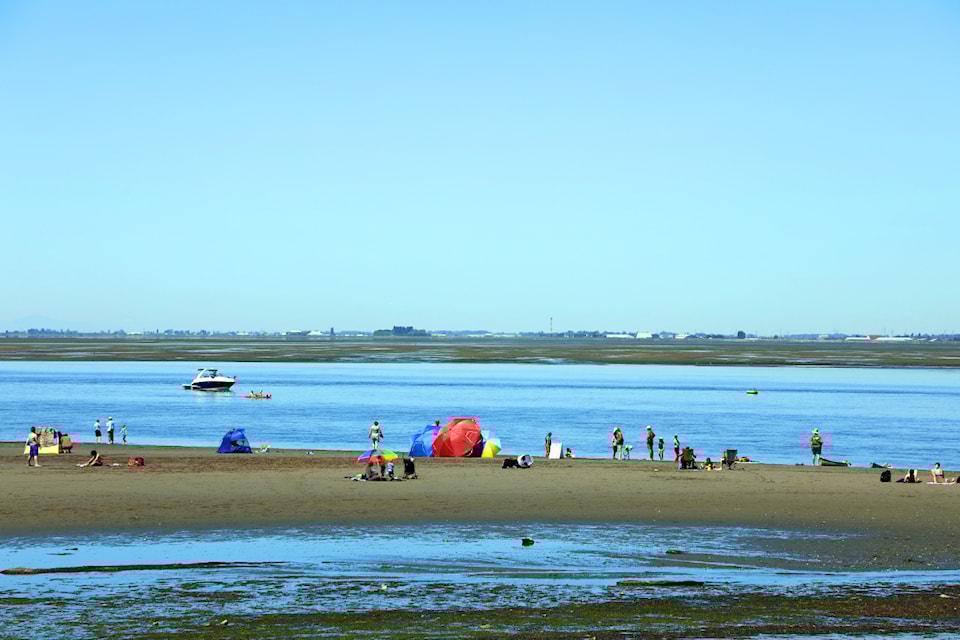 crescent-beach-cos-photo