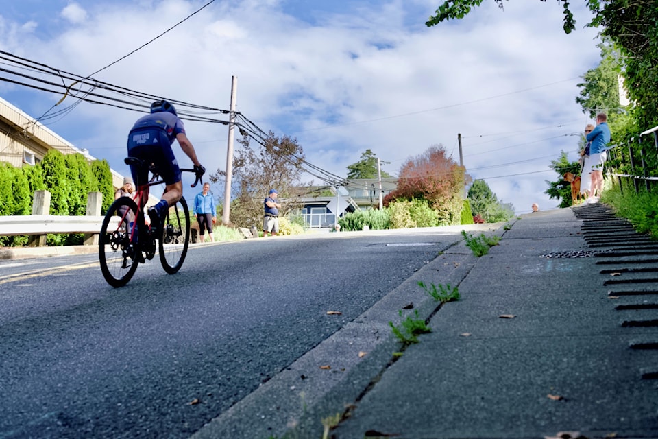 Heck of a hill climb Cyclists tackle steep White Rock street Surrey Now Leader