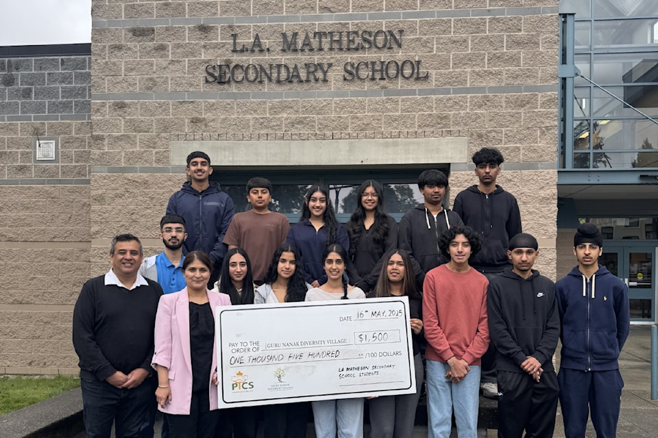 la-matheson-students-cheque-pics